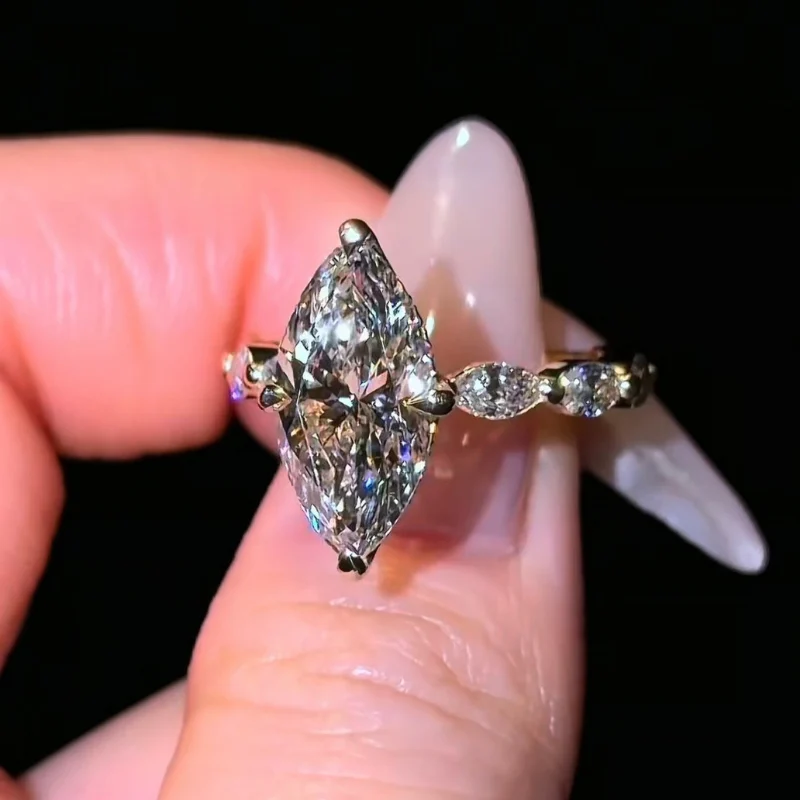 Noctra Marquise-Cut Lab-Grown Diamond