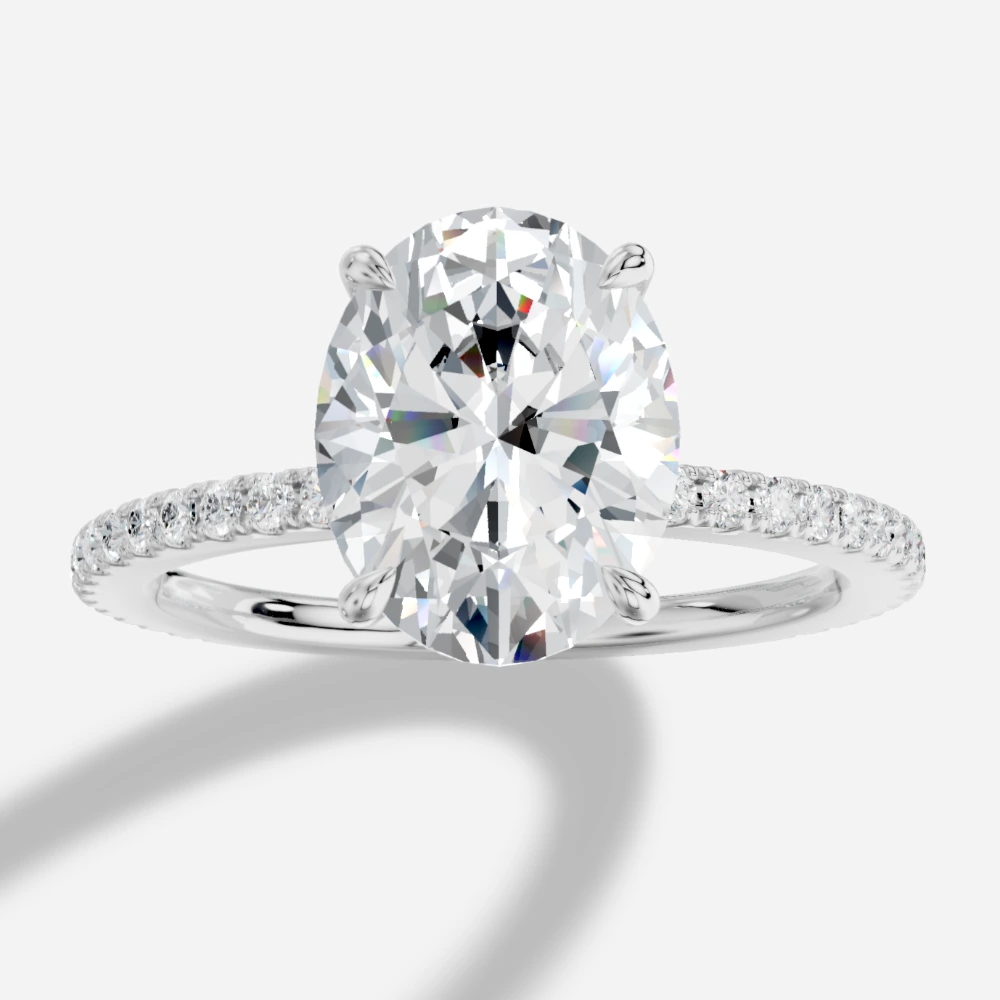 Selene Solitaire-sormus, ovaalihiottu laboratoriotimantti